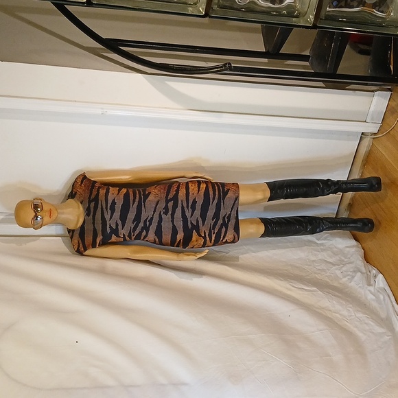 🔥 🔥 NWOT Alexander McQueen Multicolor, Gennplad, Zebra Print Design Dress - Picture 1 of 16